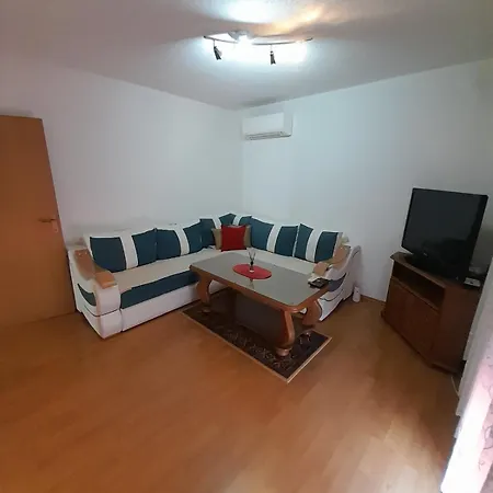 Dzeneta Appartement *